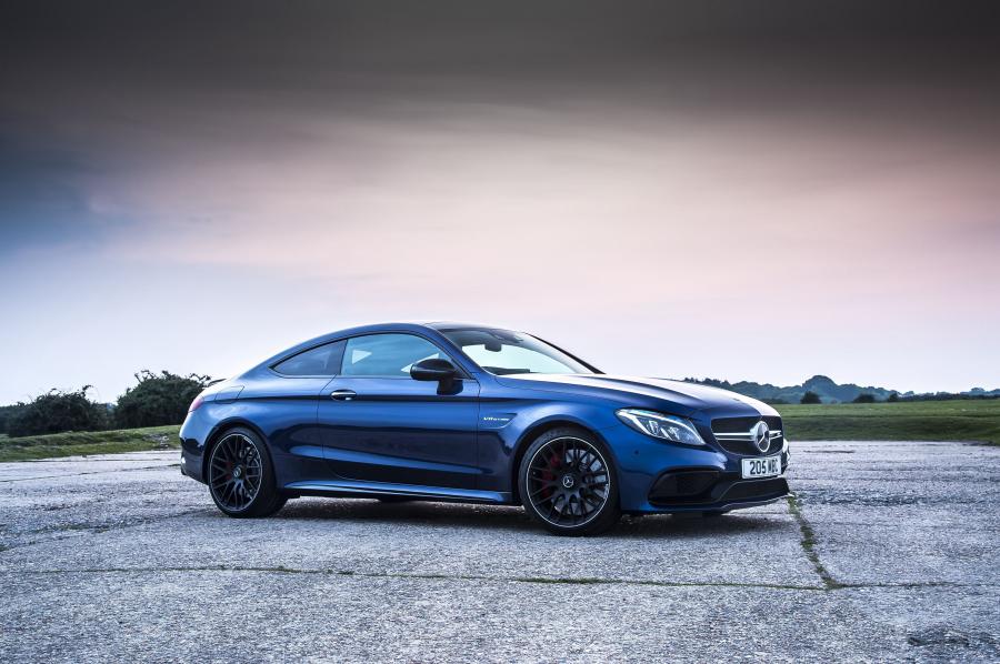  Mercedes-AMG C63 S Coupe 2016 года  (UK) (фото 7 из 30)